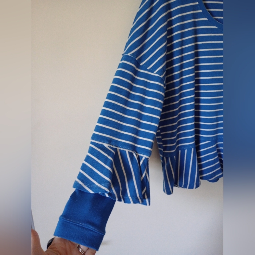 We The Free Blue Striped Peplum Style Top Size Small - Picture 3 of 9